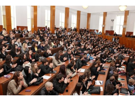 Научни изследвания в мащабен форум представиха  над 200 студенти в Стопанска академия